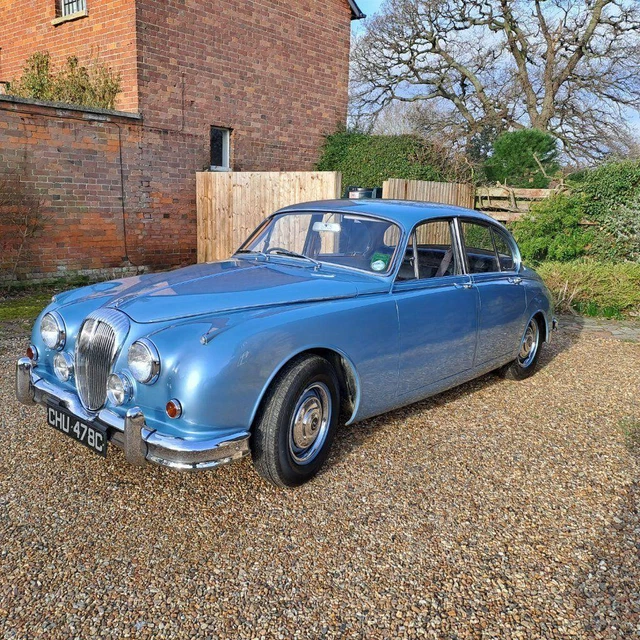 1965 Daimler V8 250 PETROL Manual 1965 Daimler V8 250 PETROL Manual