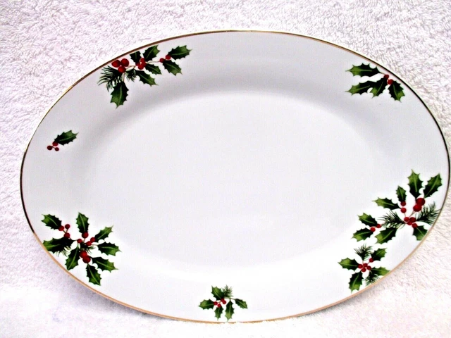 Plato para servir ovalado Better Homes Gardens Holiday 2009 15 3/4" acebo porcelana