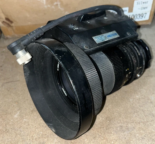 2 Moniteurs Thomson Pour Caméra Vidéo - Plateau Broadcast - Pour Pièces