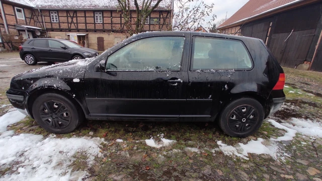 Golf IV 1.4 16V (55 KW - 75 PS) Golf IV 1.4 16V (55 KW - 75 PS)