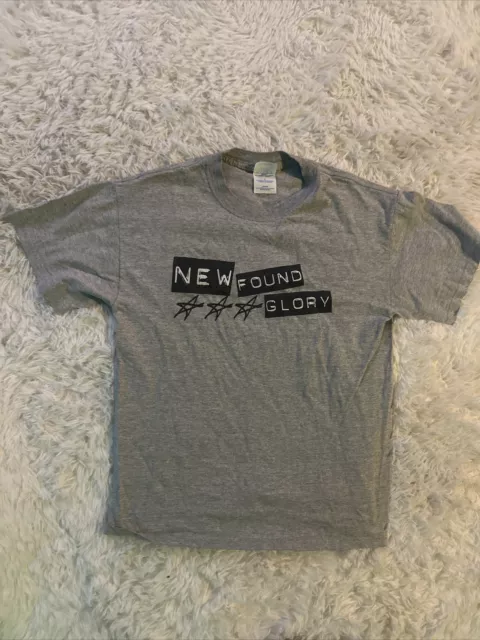 Vintage New Found Glory Band Pop Punk Music Grey Shirt M Y2K 2000s Band Tee