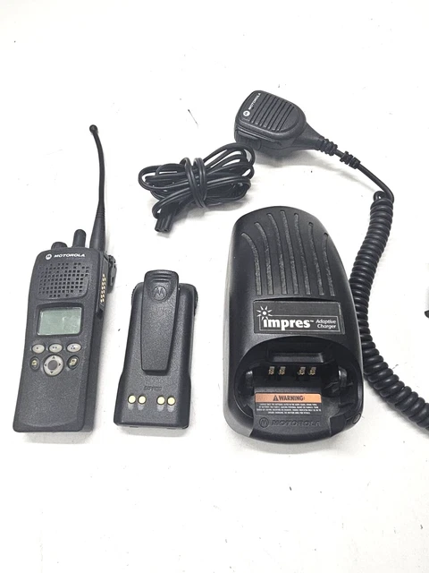 Motorola XTS2500 764-870 MHz P25 9600KB Two Way Radio w Impres H46UCF9PW6BN