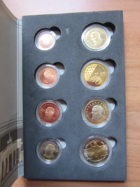 8 Münzen  Europrobensatz Vatikan 2009  Papst Benedikt XVI