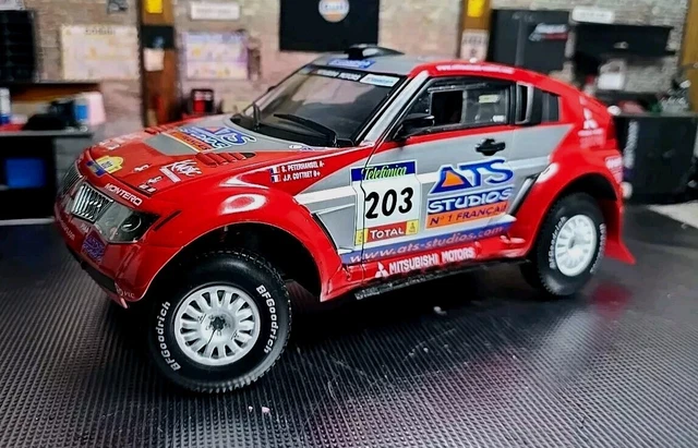 Miniature Solido 1/18 – Mitsubishi Pajero Evolution 2004, Boîte D'origine