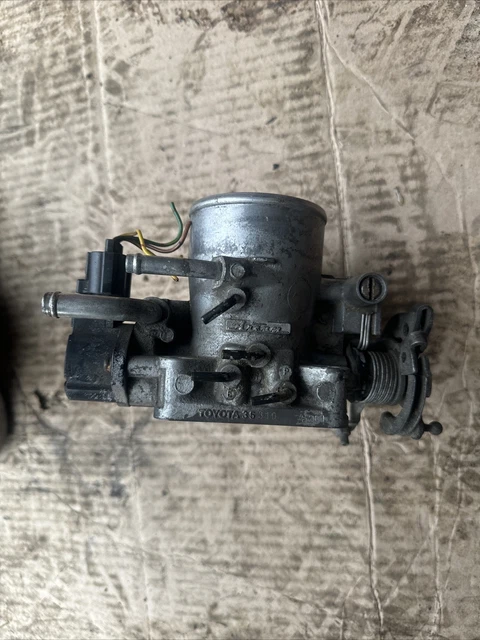 OEM Fuel Filter For Toyota 4Runner 85-95 22RE & Celica 22RE – 23300-39035