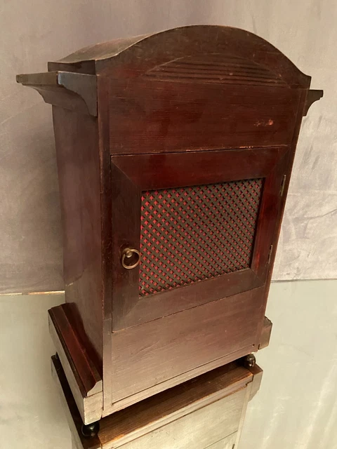 Horloge pendule milieu XXe en acajou noyer à décor marqueté signé Kienzle 6