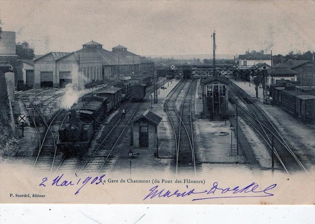 CPA 51 GARE DE CHAUMONT (DU PONT DES FLANEURS) (back not divided) (TRAIN IN GARE