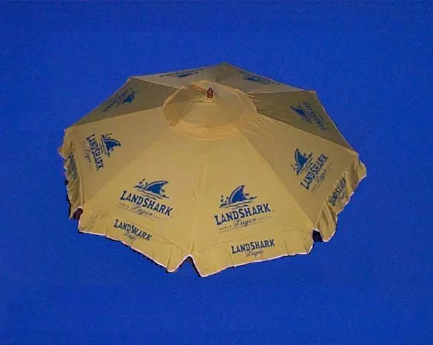 LANDSHARK ISLAND STYLE LAGER 7 foot BEER PATIO UMBRELLA MARKET STYLE NEW HUGE