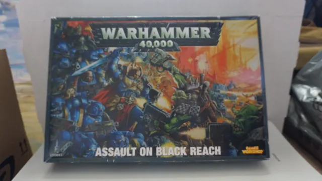 Warhammer 40k ASSAULT ON BLACK REACH Game Set Games Workshop Complete and Unused