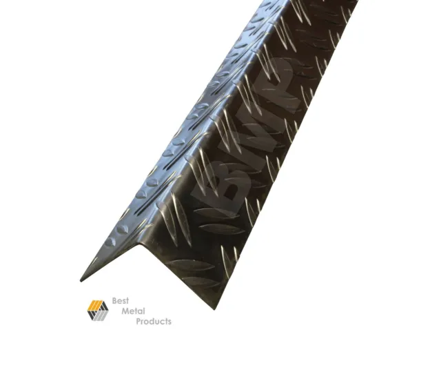 Aluminum Diamond Plate Corner Wall Guard Angle1.5" x 1.5" x 48"   0500105