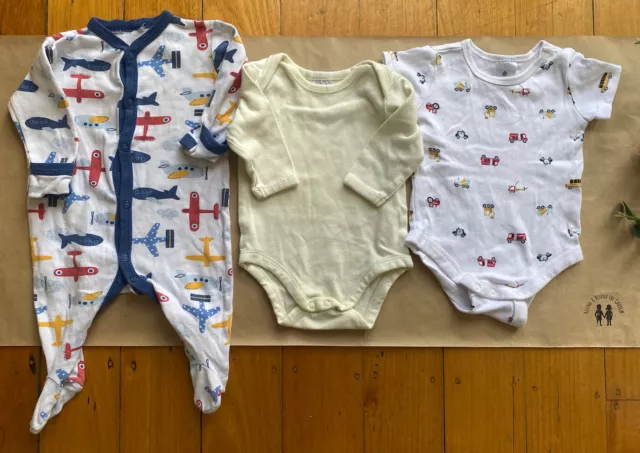 Target baby boy size 0-3 months bundle tops one-piece planes transport, VGUC