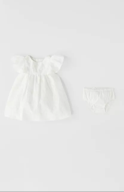 ZARA Embroidered white floral dress. Size 6-9 months. Baby