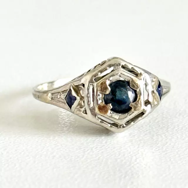 Antique 14K Solid White Gold Sapphire Filigree Scroll Band Ring Size 5.75