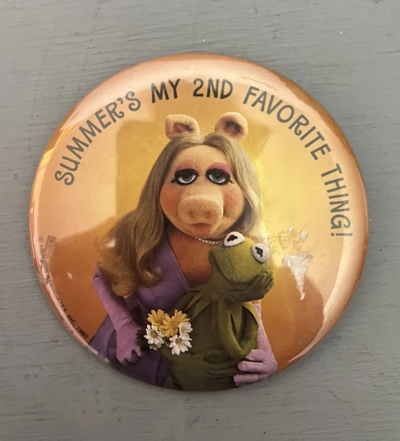 Kermit Miss Piggy Muppets Large Badge Stand Up Button 1980 Hallmark Pin Back