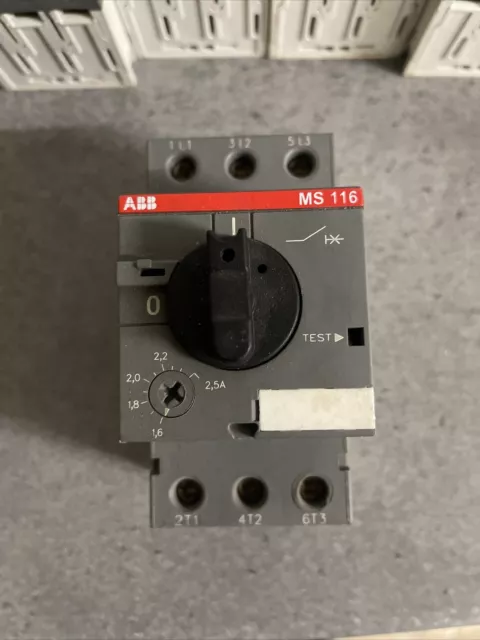 ABB Disjoncteur moteur MS116 1.60 à 2.50A -1SAM250000R1007