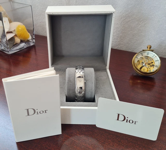 Ladies Swiss Made Watch by Christian Dior Diorific D96-100 with Box and Papers