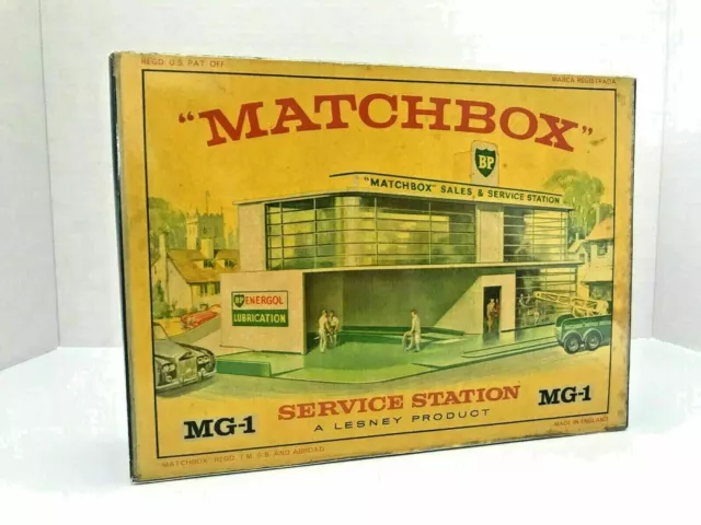 Matchbox Lesney Product  / MG-1 SERVICE STATION BP  Empty Repro Box.