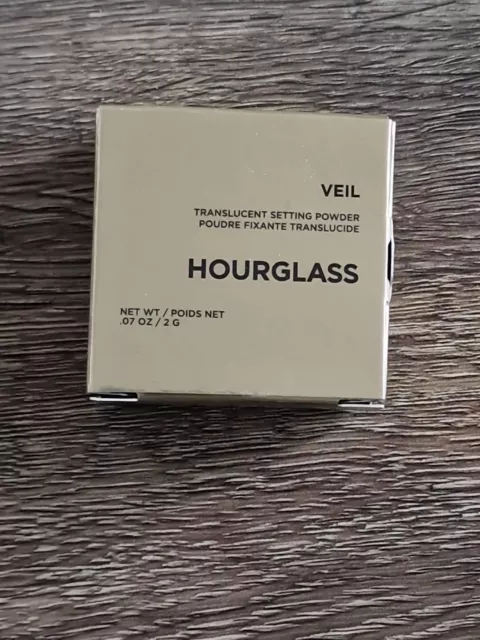 HOURGLASS Veil Translucent Setting Powder
