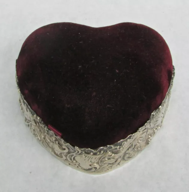 Beautiful Art Nouveau Era Shiebler Sterling Silver Heart Shaped Pin Cushion Box