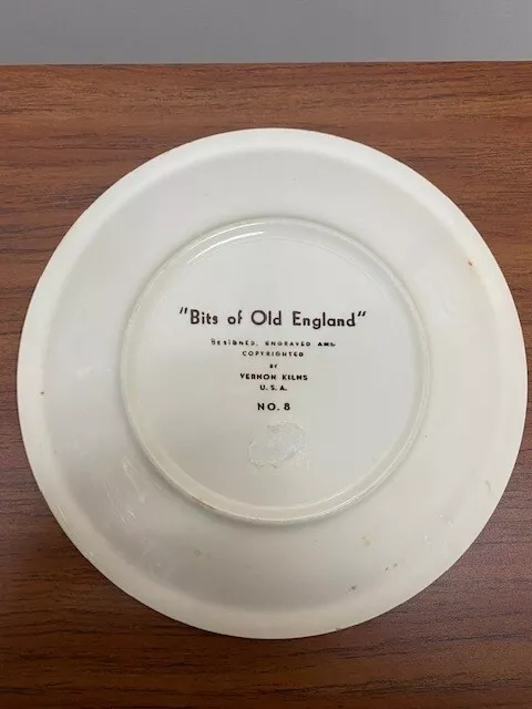 Vernon Kilns Luncheon Plate, Bits of Old England 2