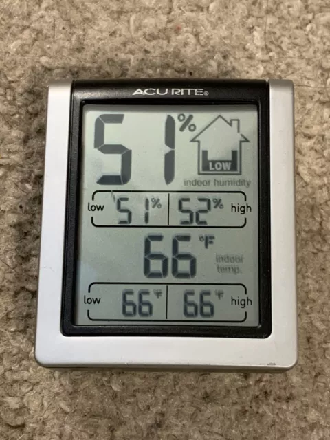 https://www.picclickimg.com/suMAAOSwbkRlYTXR/AcuRite-00613-Indoor-Wireless-Digital-Thermometer-With-Humidity.webp