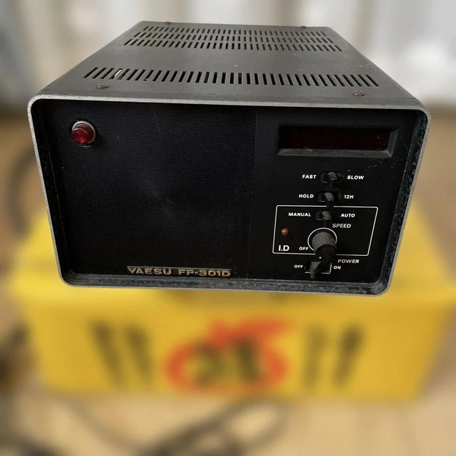 YAESU FP-301D DELUXE AC Power Supply for FT-301 Series