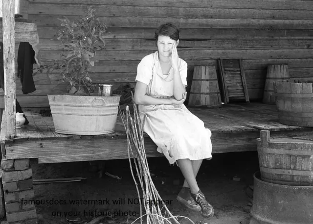 1935  Farmers Daughter PHOTO Great Depression Farm Georgia Girl