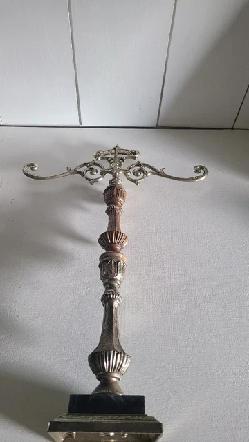 Vintage Dilly Mfg. Hanging Balance Scale