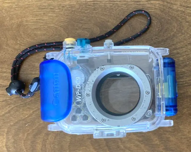 Canon WP-DC9 Waterproof Case for SD800 IS IXUS 850 Underwater Diving Camera E14