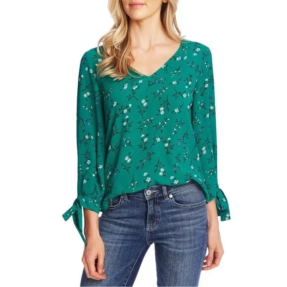 CeCe Womens Sz M Petite Tossed Floral Print Tie Cuff Blouse in Rich Kelly Green