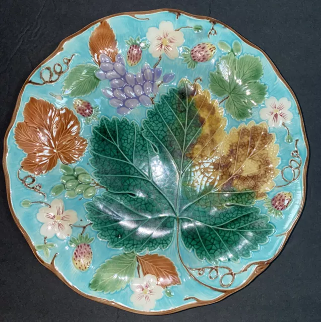 Antique Wedgwood Majolica Turquoise Leaf Grapes Strawberry 8 1/2" Plate