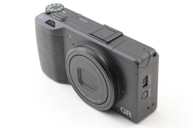 [ MINT+++ in BOX ] RICOH GR 16.2MP Digital Compact Camera APS-C Black From JAPAN 3