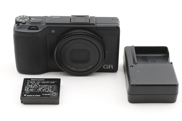 【NearMINT】Ricoh GR II 16.2MP Black Compact Digital Camera from JAPAN KA-00191