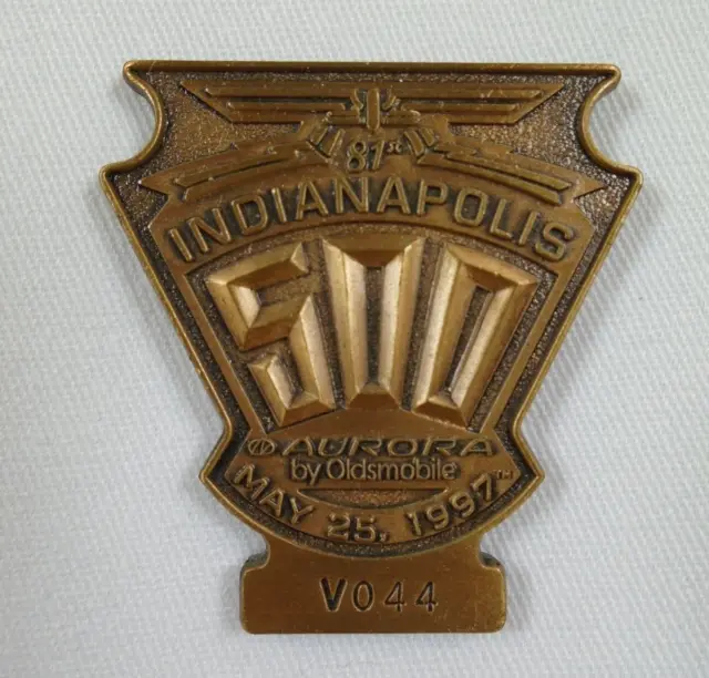 1997 Indianapolis 500 V044 Bronze Pit Badge Arie Luyendyk Indy Aurora Olds