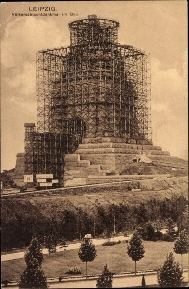 Ak Leipzig, Völkerschlachtdenkmal im Bau, Baugerüst - 3629446