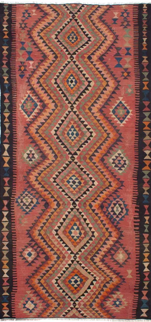 Traditional Hand woven Oriental Carpet 5'8" x 12'7" Wool Area Rug