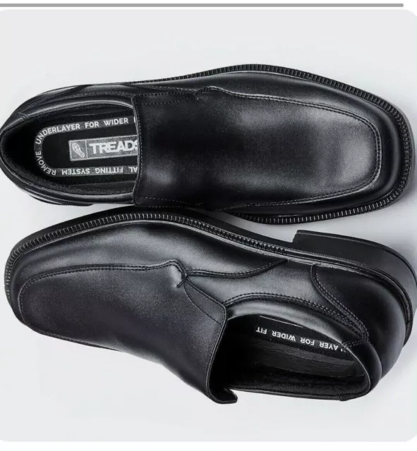 Wide fit deals boys school shoes