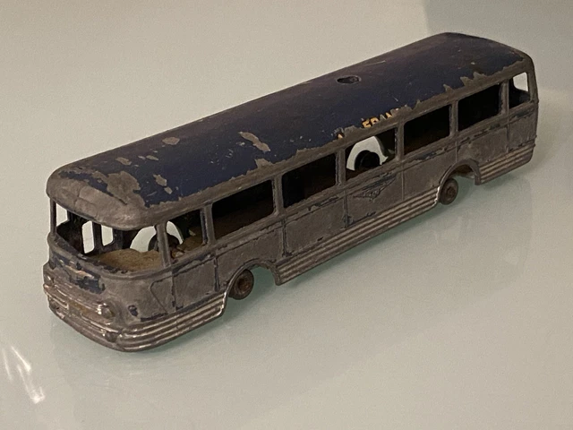 Solido N° 119 - Car Chausson AP52, Modèle RTF Miniature