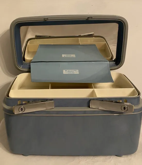 Vintage Samsonite Profile Carry On Train Makeup Case Mirror Tray Key Blue 1971