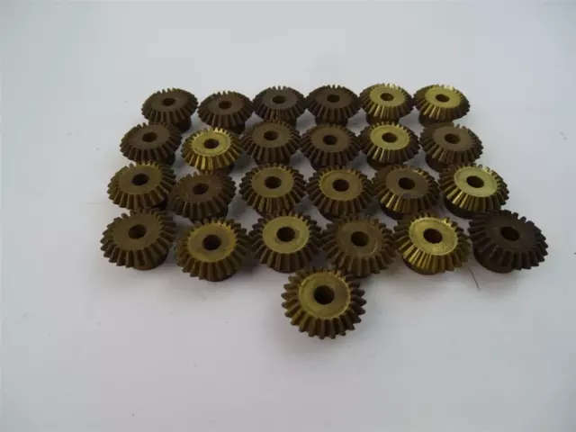 (25) Boston  Brass Gears, Clockwork , G464