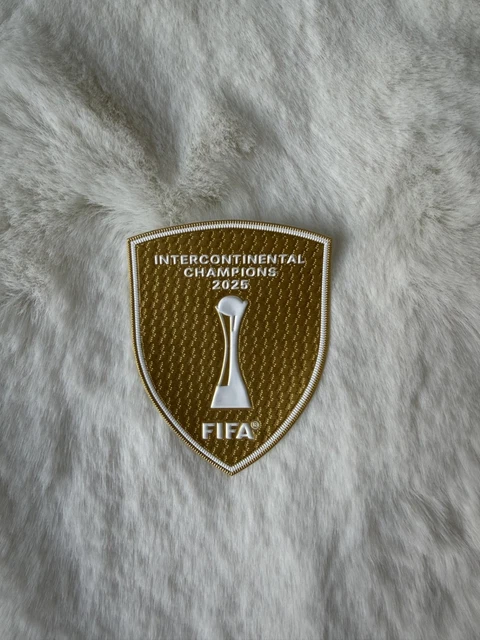 Patch Ufficiale Coupe Intercontinentale 2025 Paris SG 2026 - Termoadesivo 3D (Silicone Dorato)