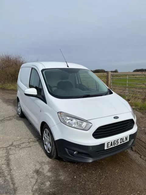 ford transit courier 1.6 trend   NO VAT