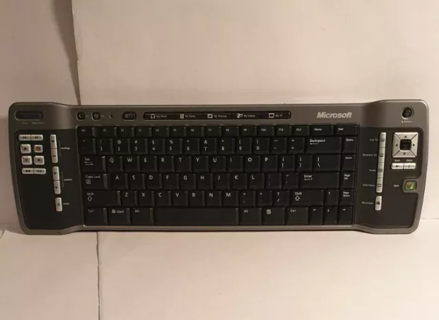 Microsoft 1044 Wireless Remote Keyboard, All in One Media Keyboard, X806590-104