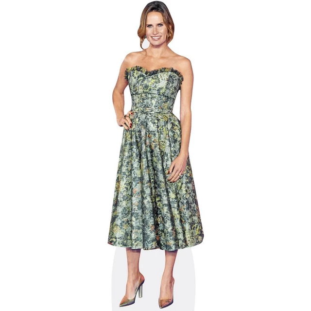 Silhouette En Carton Grandeur Nature Zahia Dehar (Midi Dress) - Décoration Célébrité