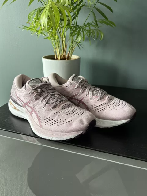 Asics Gel Kayano 28 Women’s Running Shoes UK6 Great Condition