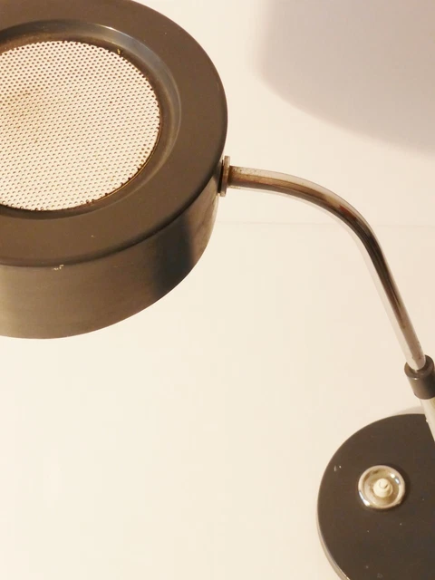 Lampadaire en tôle perforée et laiton doré, années 1960 | Biron
