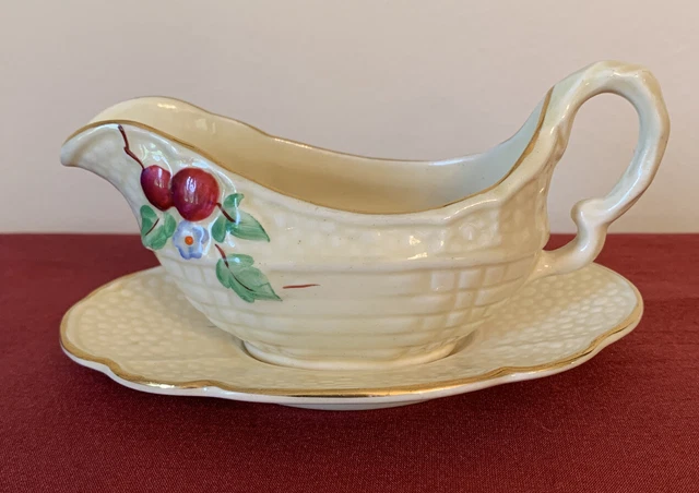 Crown Devon 1930s Gravy Boat & Dish Set - 5244 Art Deco.