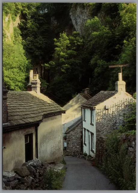 Peak Cavern Gorge Castleton Derbyshire England Postcard