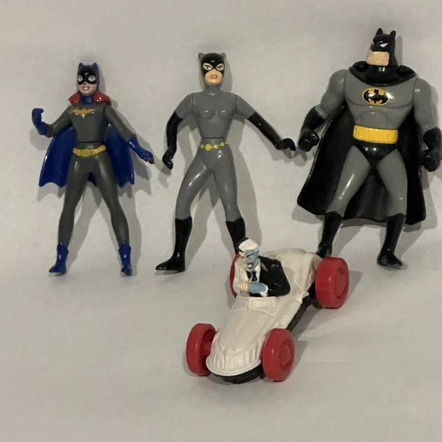 Batman DC Comics 4 Action Figures Lot Catwoman & Batgirl Animated Series 1993