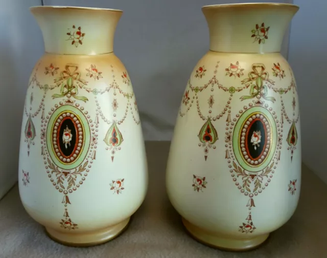 Crown Devon Pair of Blush Ivory c.8.5" Vases (Pendant Pattern 0464)